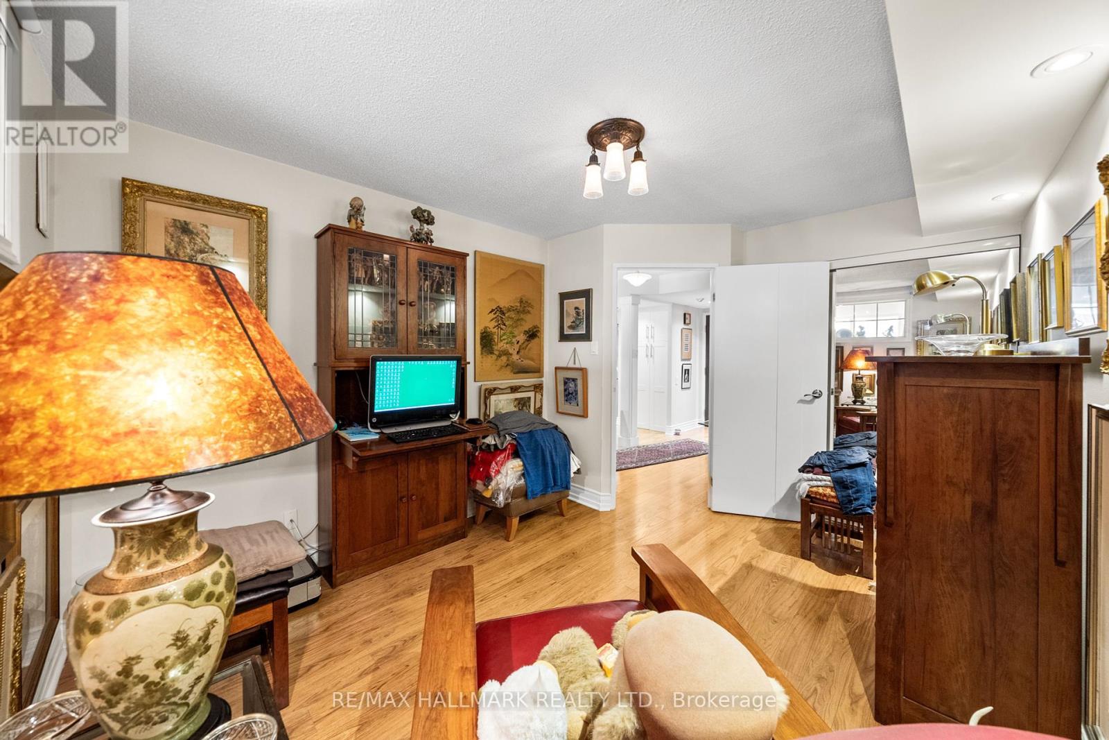 906 - 15 Maitland Place, Toronto, Ontario  M4Y 2X3 - Photo 15 - C12455314