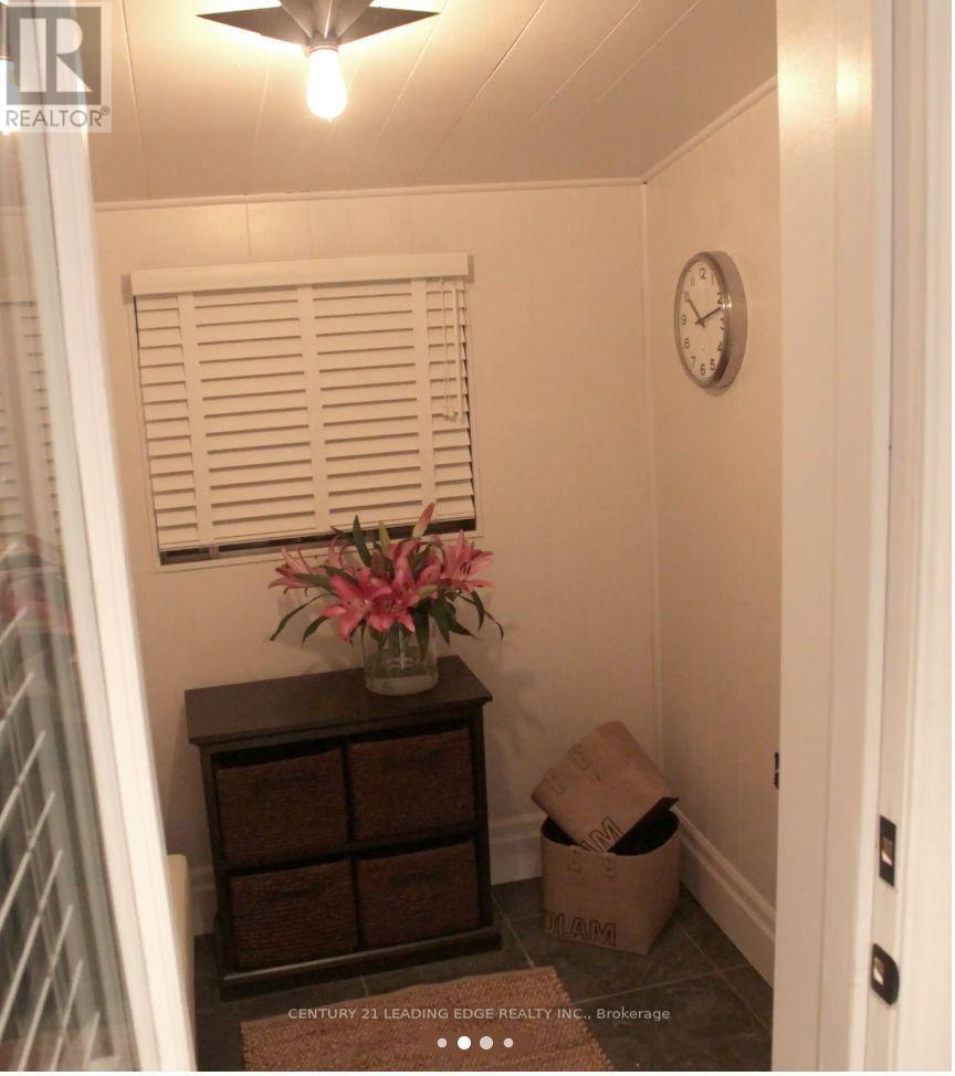 Main & 2nd Flr - 130 Lisgar Street, Toronto, Ontario  M6J 3G3 - Photo 9 - C12455315