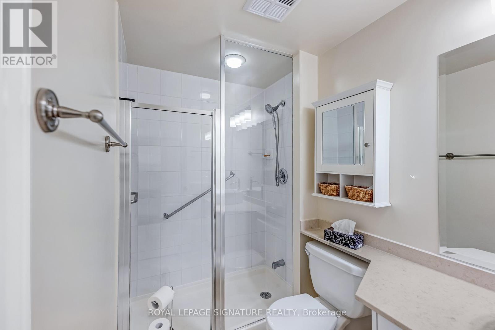 601 - 28 William Carson Crescent, Toronto, Ontario  M2P 2H1 - Photo 14 - C12455325