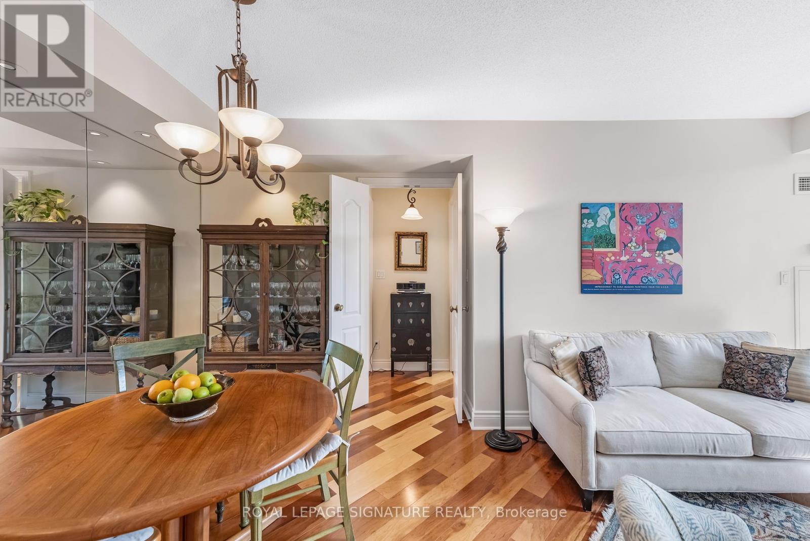 601 - 28 William Carson Crescent, Toronto, Ontario  M2P 2H1 - Photo 15 - C12455325