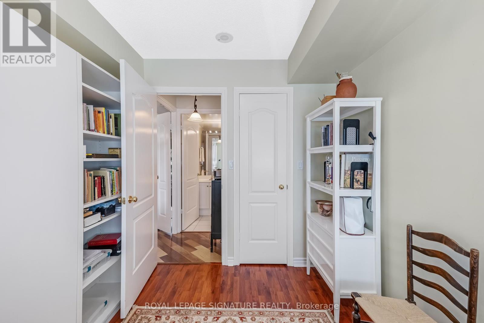 601 - 28 William Carson Crescent, Toronto, Ontario  M2P 2H1 - Photo 17 - C12455325