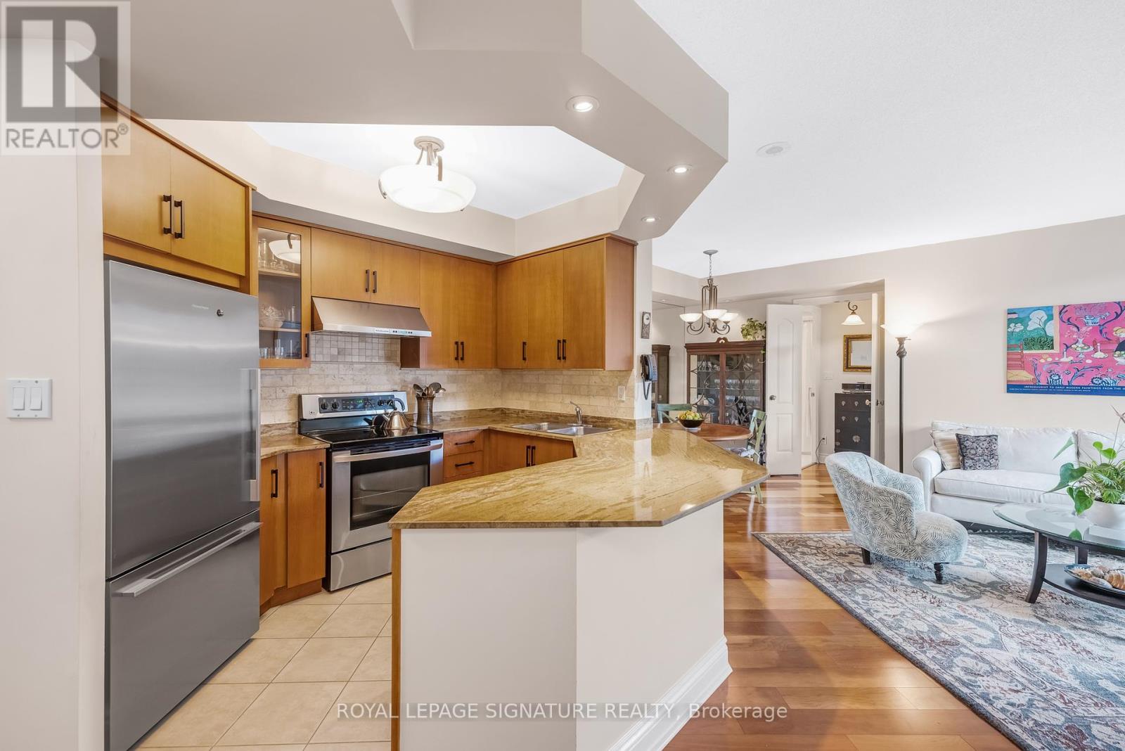 601 - 28 William Carson Crescent, Toronto, Ontario  M2P 2H1 - Photo 9 - C12455325