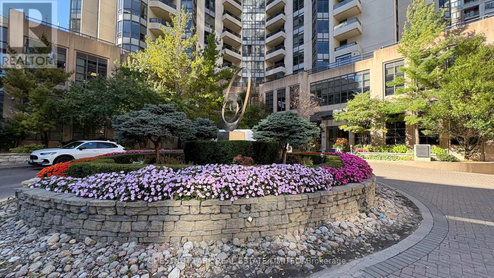 TH3 - 500 DORIS AVENUE, Toronto, Ontario