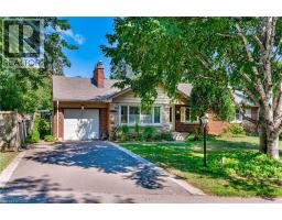 557 STILLWATER Crescent, Burlington, Ontario
