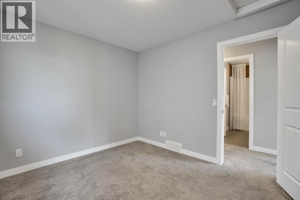 363 Chaparral Valley Way Se, Calgary, Alberta  T2X 0Y3 - Photo 32 - A2260201