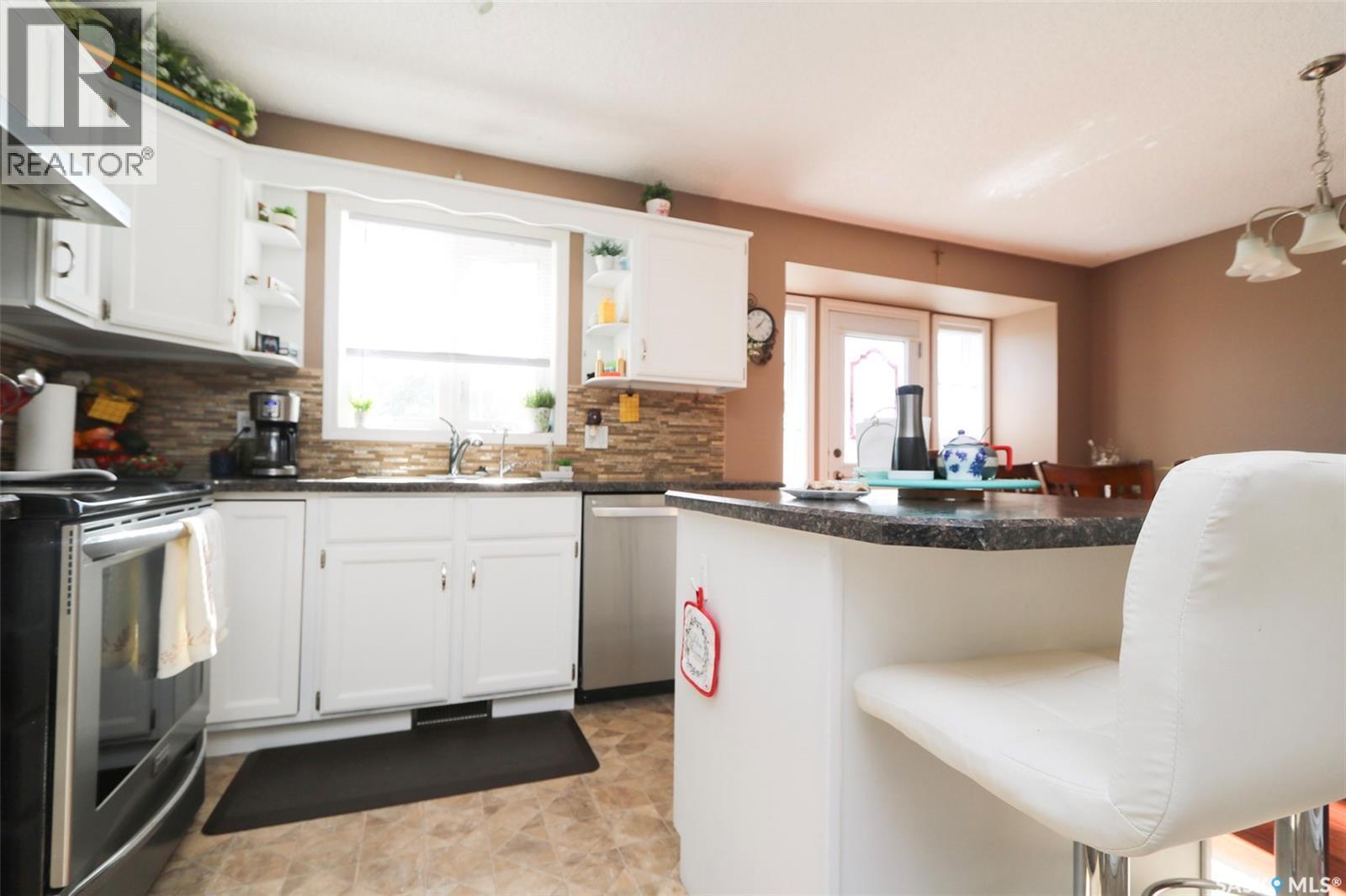 76 Morrison Drive, Yorkton, Saskatchewan  S3N 3Y2 - Photo 11 - SK020466