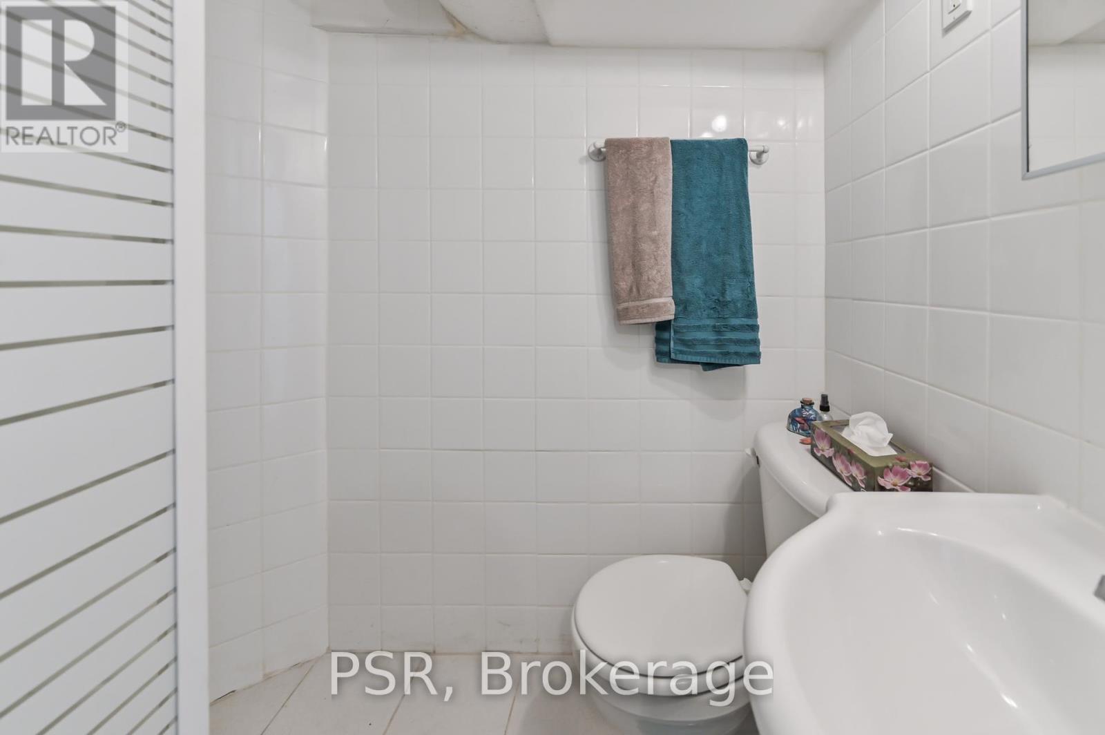 640 Pape Avenue, Toronto, Ontario  M4K 3S3 - Photo 17 - E12455274