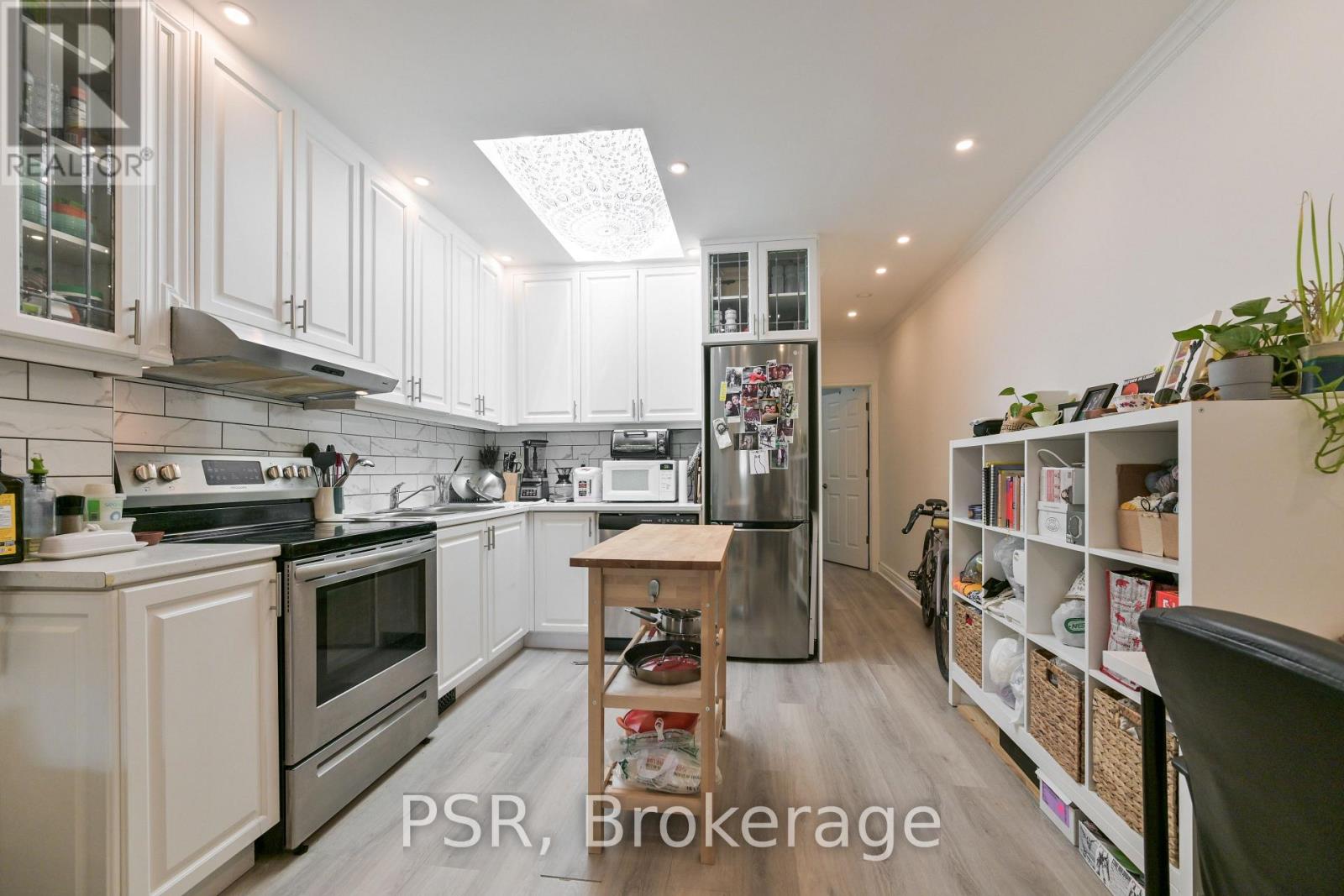 640 Pape Avenue, Toronto, Ontario  M4K 3S3 - Photo 21 - E12455274