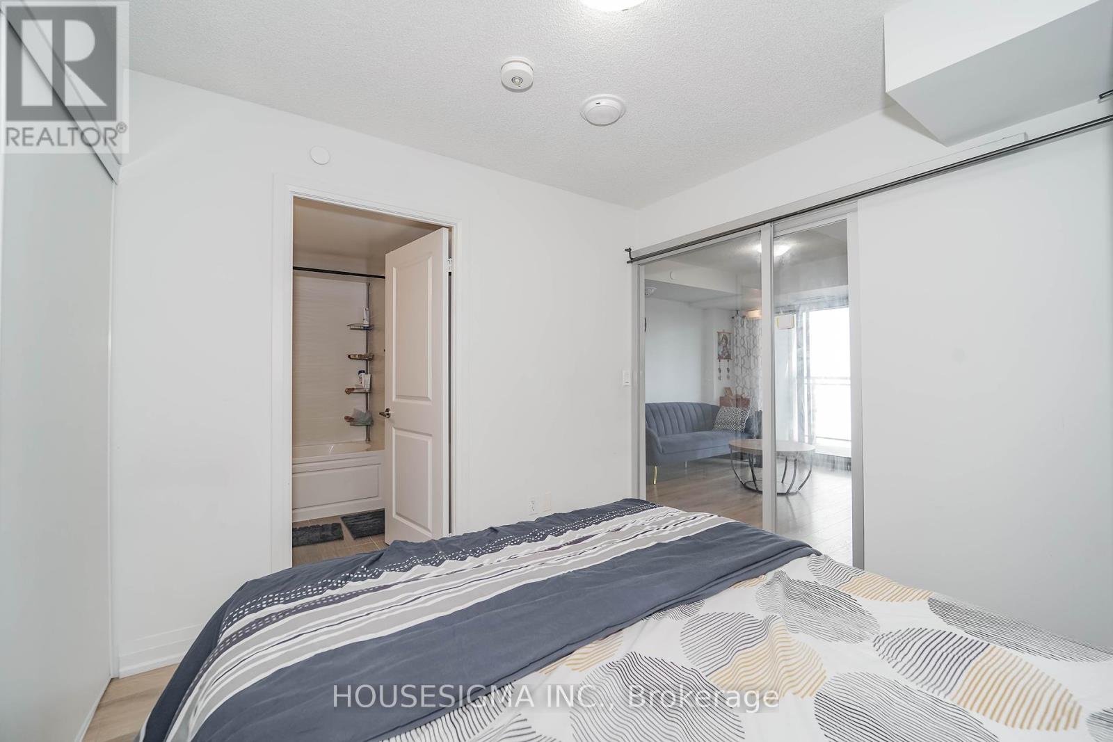 226 - 20 Meadowglen Place, Toronto, Ontario  M1G 0A9 - Photo 20 - E12455355