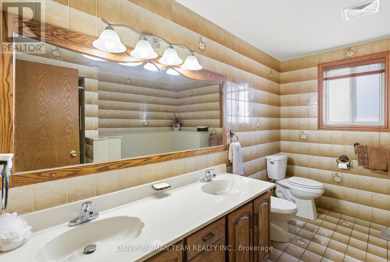 292 Gibbons Street, Oshawa, Ontario  L1J 4Y8 - Photo 27 - E12455361