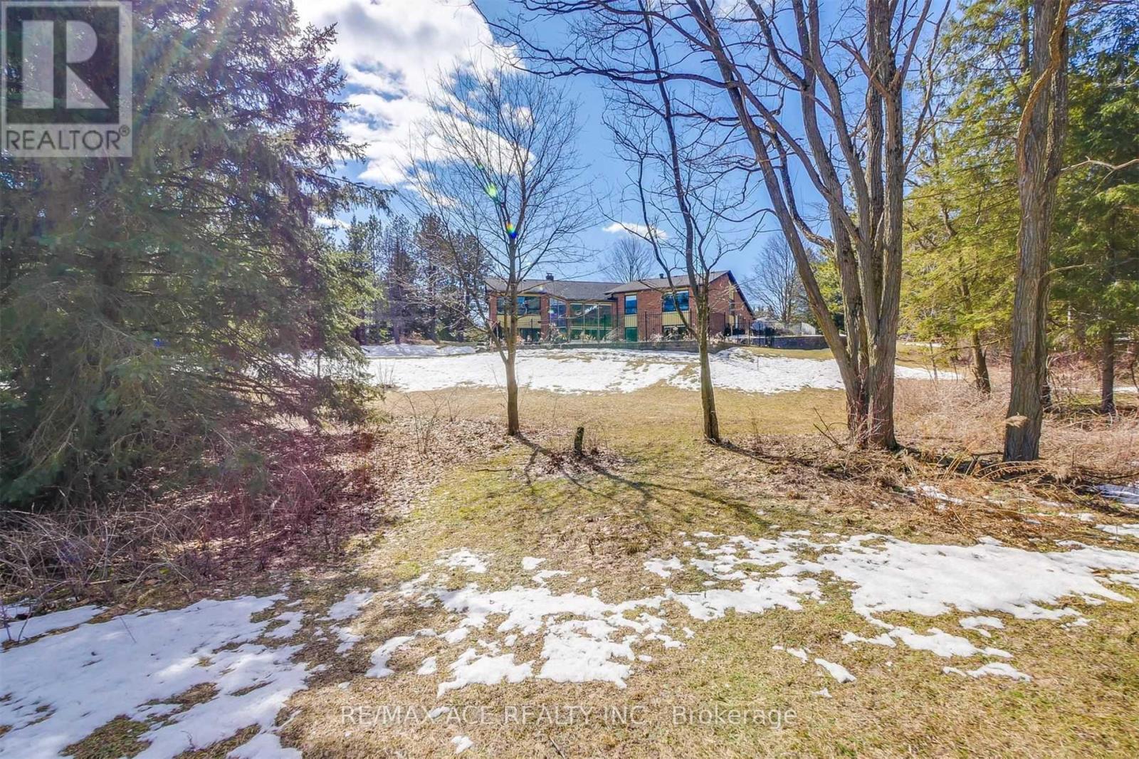 5 Island Court, Whitchurch-Stouffville, Ontario  L4A 3L5 - Photo 36 - N12455272