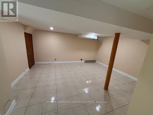 37 Cabinet Crescent, Vaughan, Ontario  L4L 6H9 - Photo 2 - N12455343