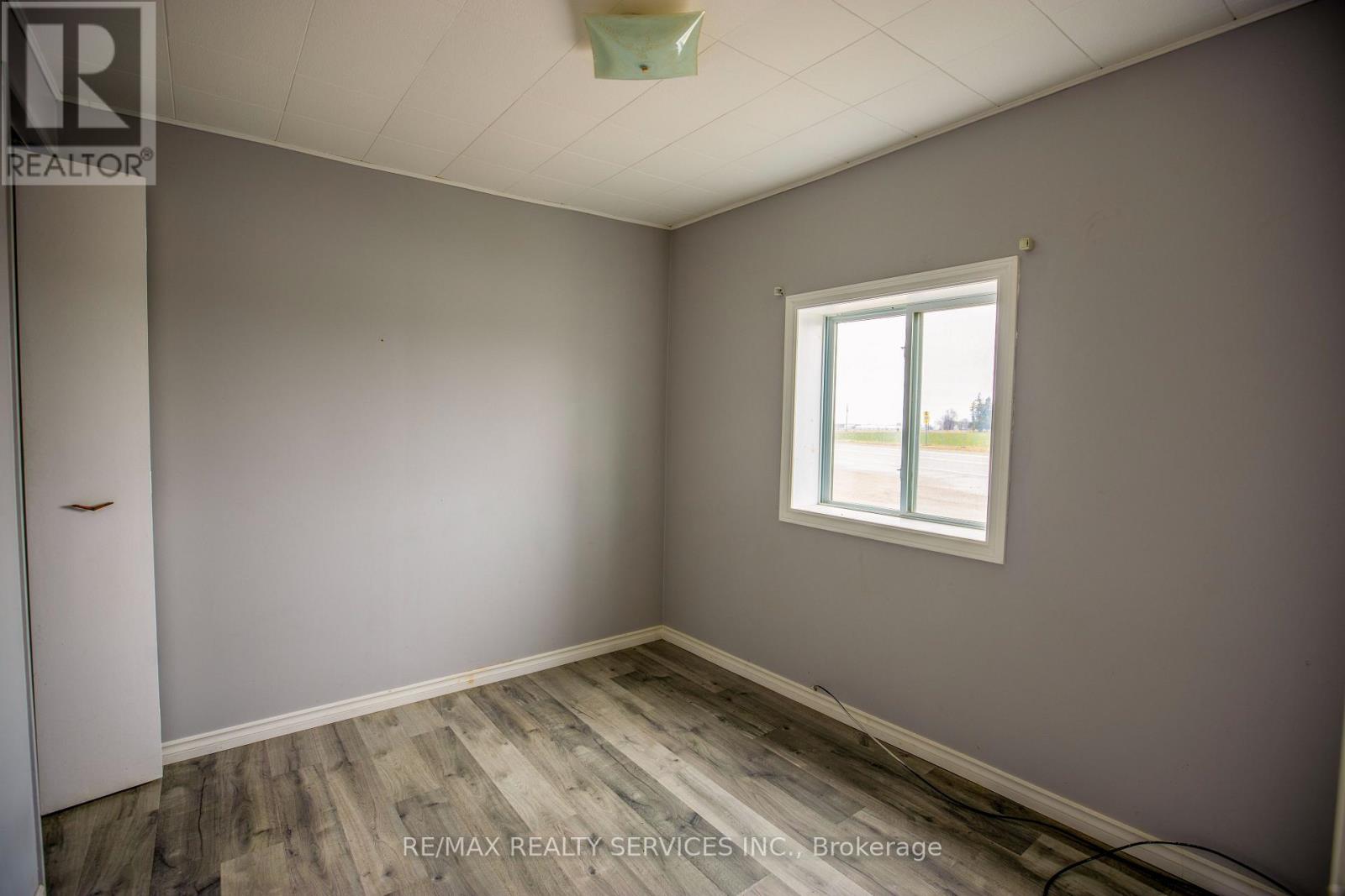754328 Hwy 53 Road, Norwich, Ontario  N4S 7V8 - Photo 10 - X12363547