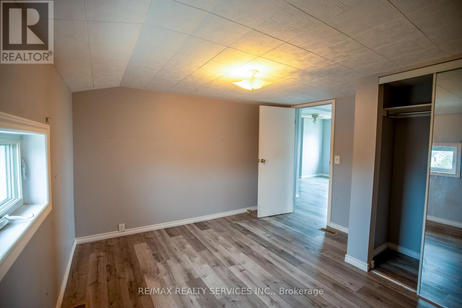754328 Hwy 53 Road, Norwich, Ontario  N4S 7V8 - Photo 14 - X12363547