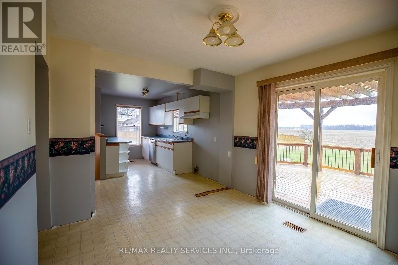 754328 Hwy 53 Road, Norwich, Ontario  N4S 7V8 - Photo 32 - X12363547