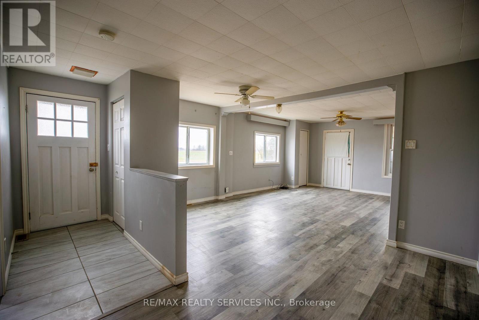 754328 Hwy 53 Road, Norwich, Ontario  N4S 7V8 - Photo 6 - X12363547