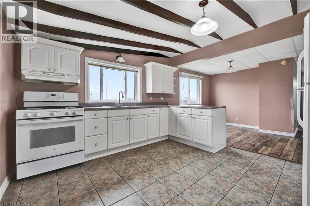 2241 Line 34, Shakespeare, Ontario  N0B 2P0 - Photo 3 - 40778080