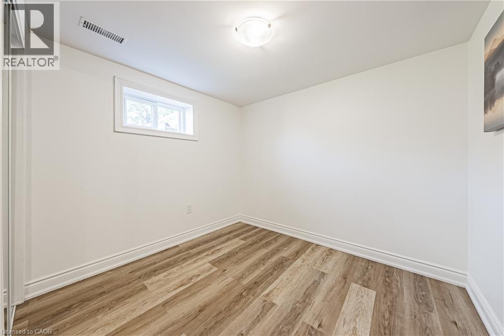 204 Fernwood Crescent, Hamilton, Ontario  L8T 3L4 - Photo 34 - 40778067
