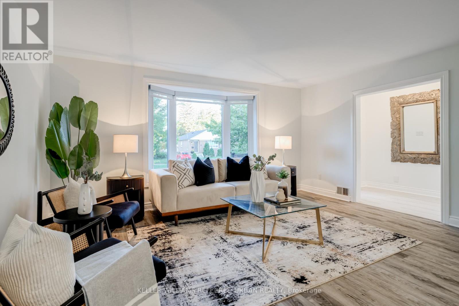 22 Hargrove Lane, Toronto, Ontario  M8W 4T8 - Photo 3 - W12455267