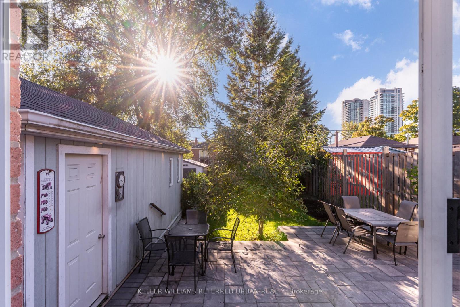 22 Hargrove Lane, Toronto, Ontario  M8W 4T8 - Photo 45 - W12455267