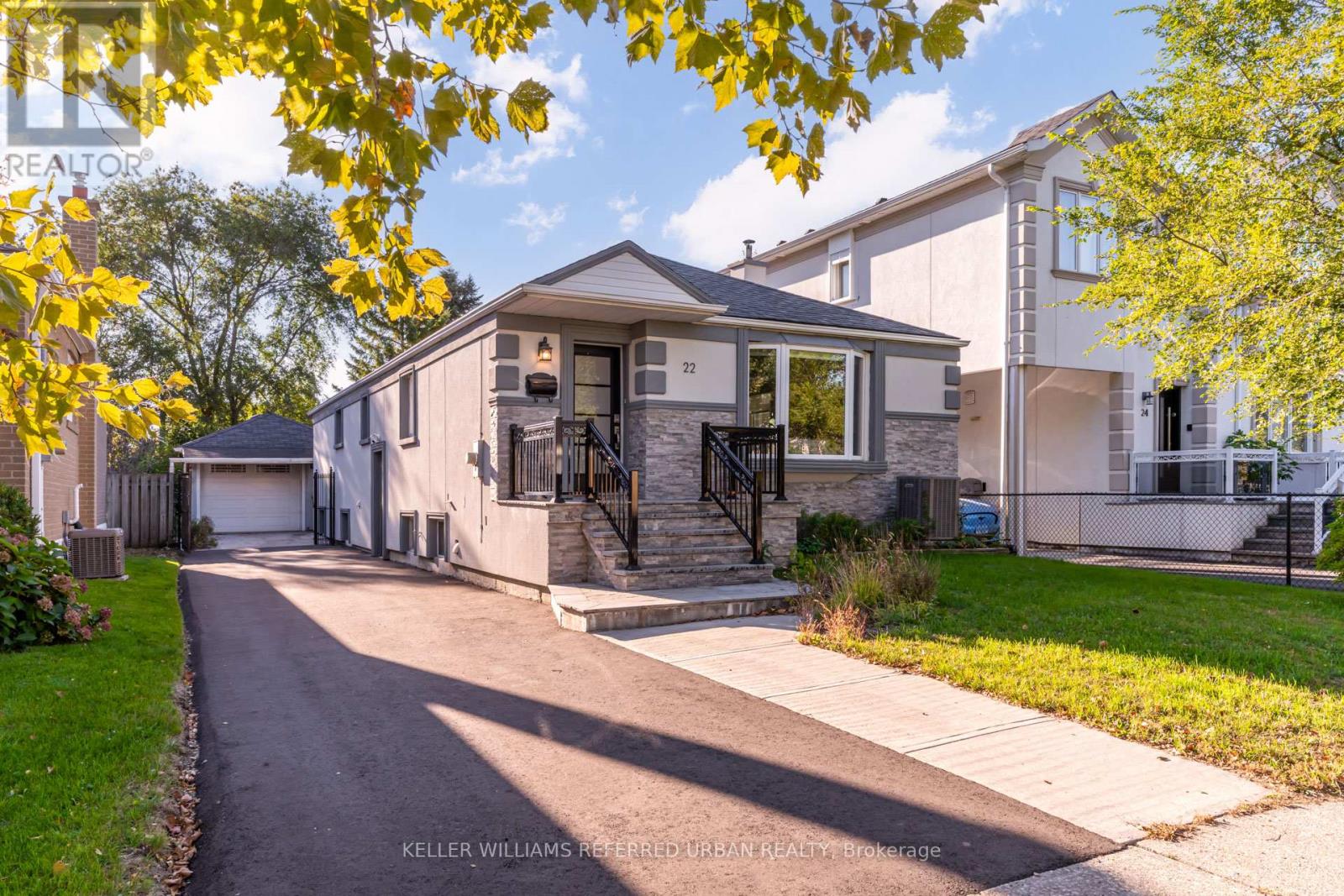 22 Hargrove Lane, Toronto, Ontario  M8W 4T8 - Photo 48 - W12455267