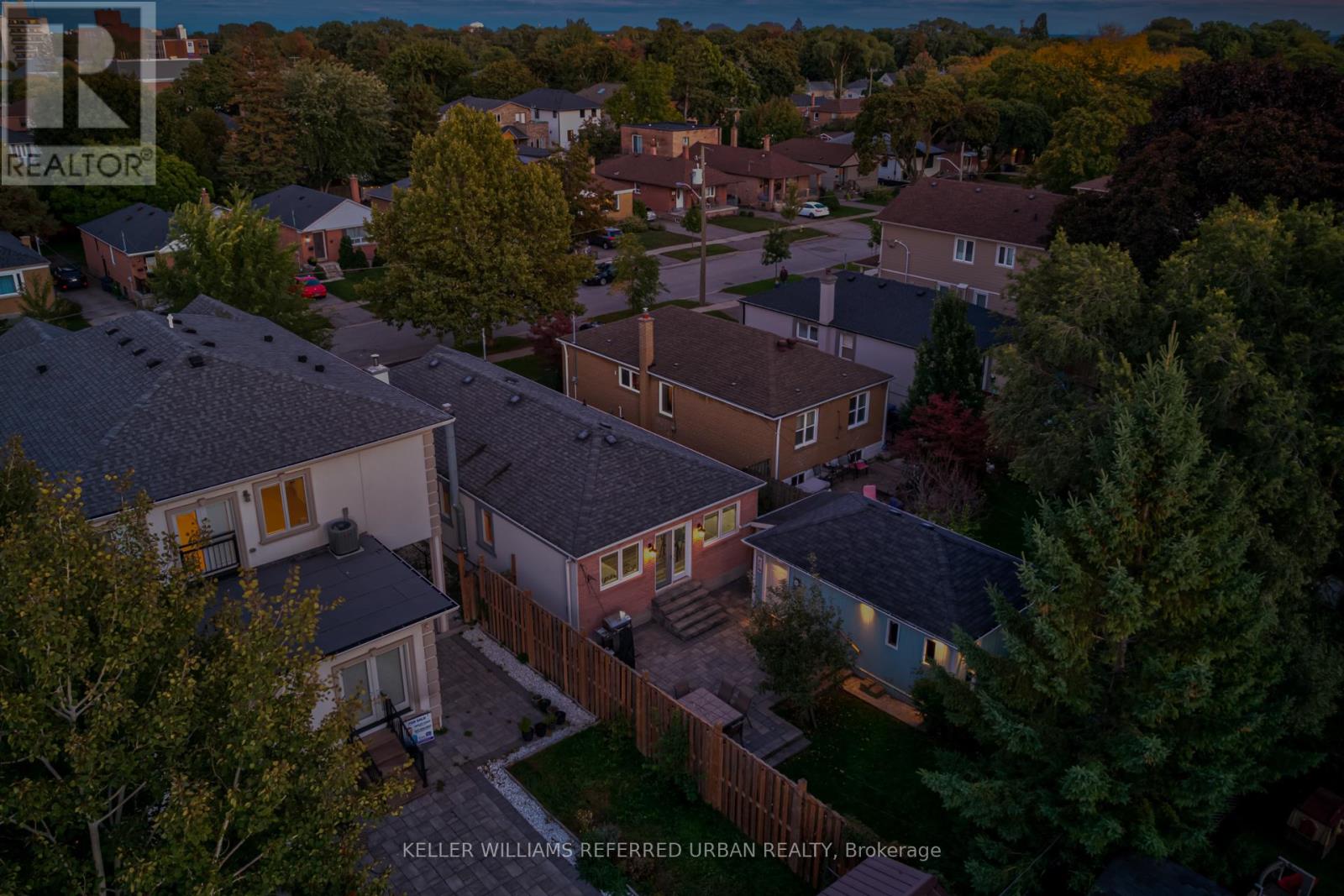 22 Hargrove Lane, Toronto, Ontario  M8W 4T8 - Photo 49 - W12455267