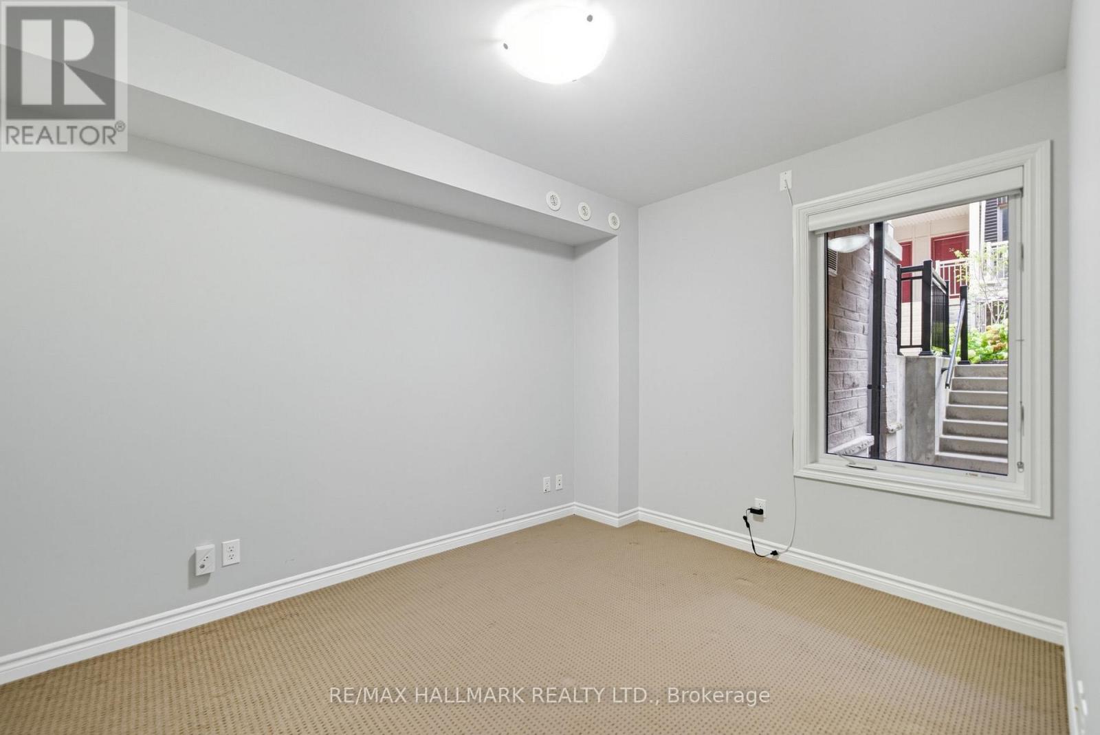 10 - 130 Long Branch Avenue, Toronto, Ontario  M8W 0B1 - Photo 11 - W12455275
