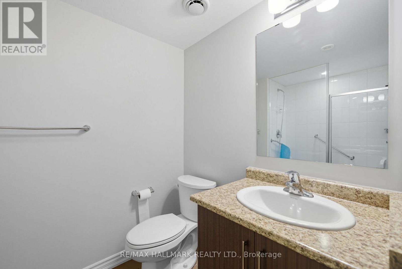 10 - 130 Long Branch Avenue, Toronto, Ontario  M8W 0B1 - Photo 17 - W12455275