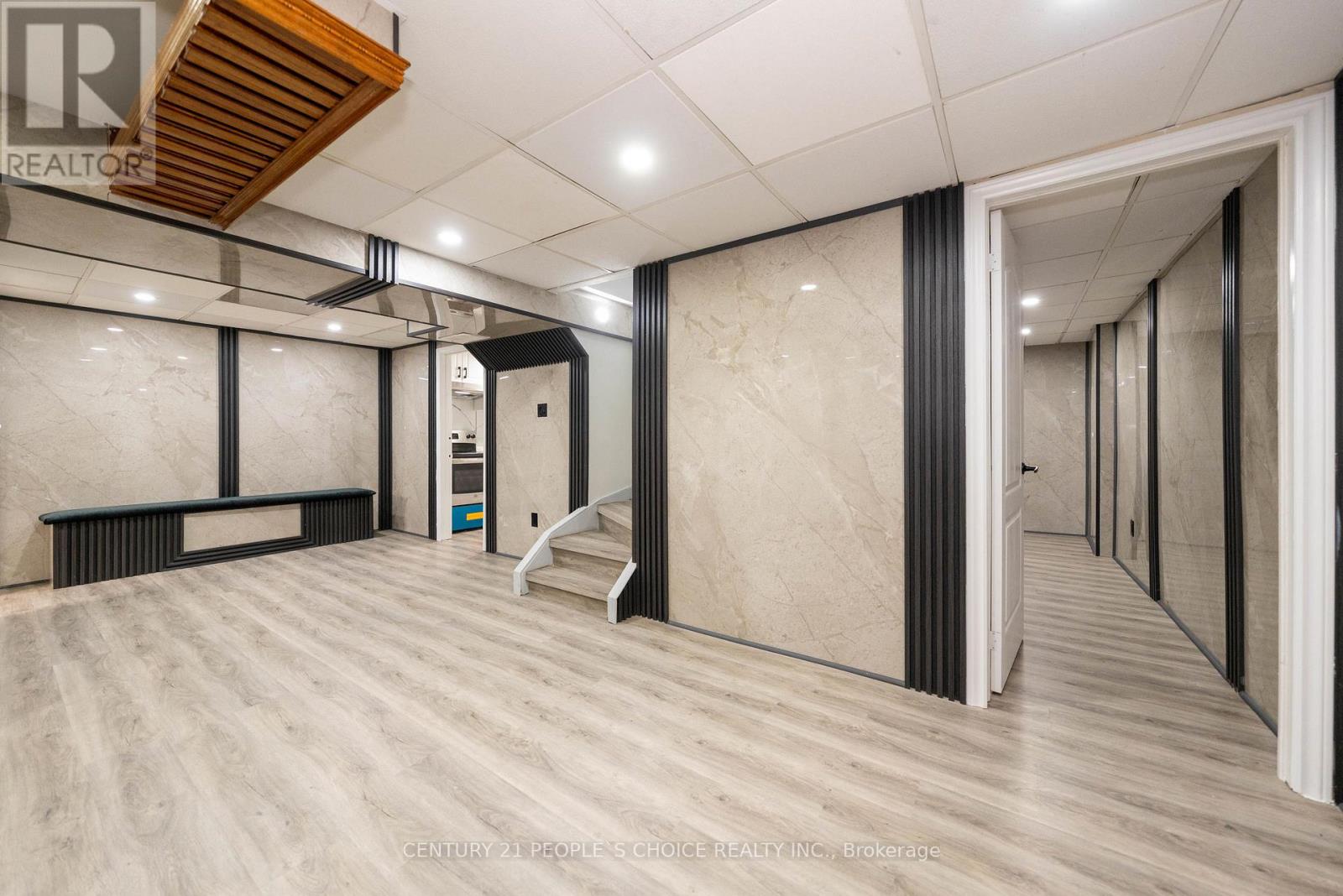 3242 Cambourne Crescent, Mississauga, Ontario  L5N 5G3 - Photo 44 - W12455277