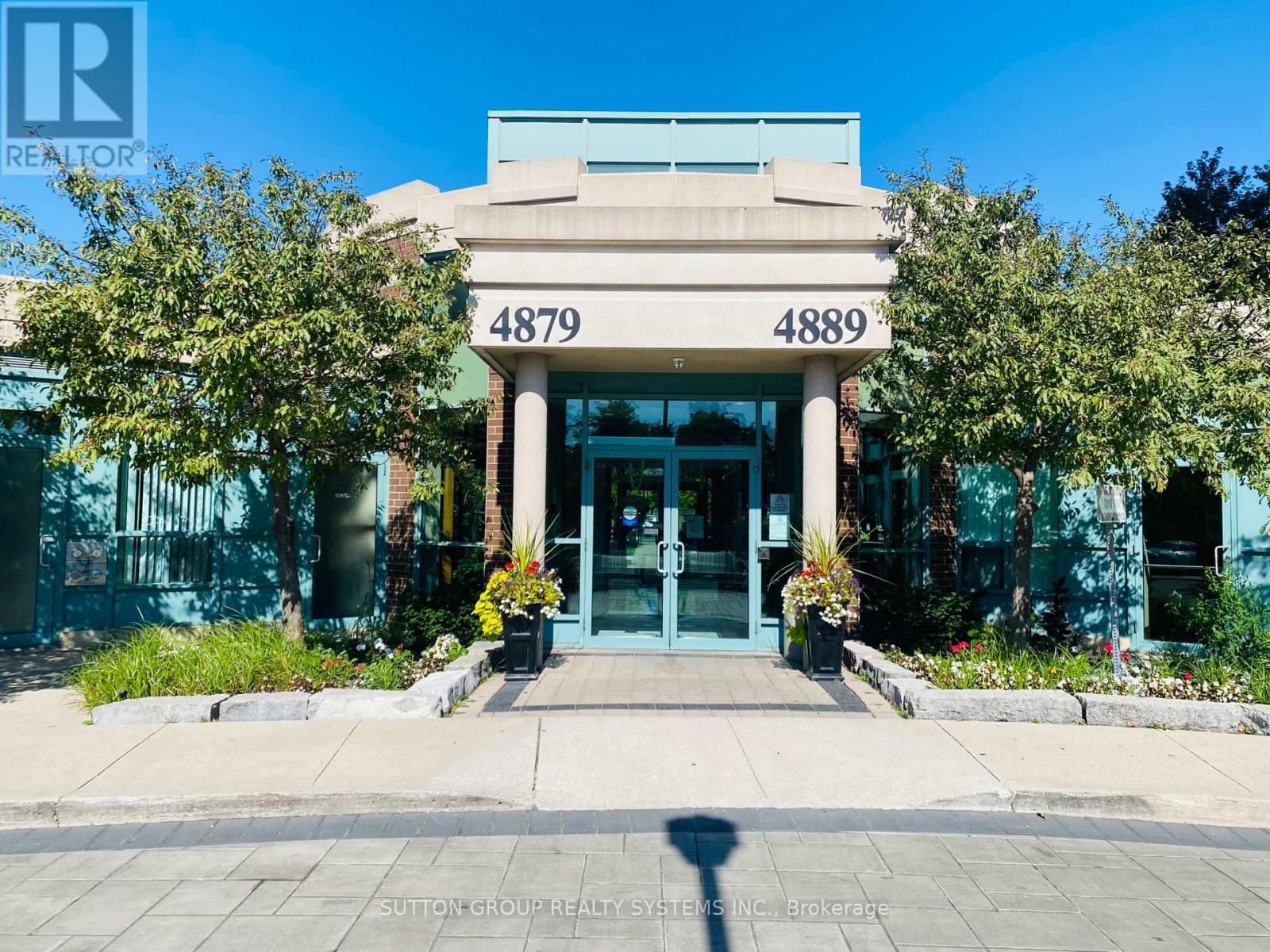 1005 - 4879 Kimbermount Avenue, Mississauga, Ontario  L5M 7R8 - Photo 2 - W12455298