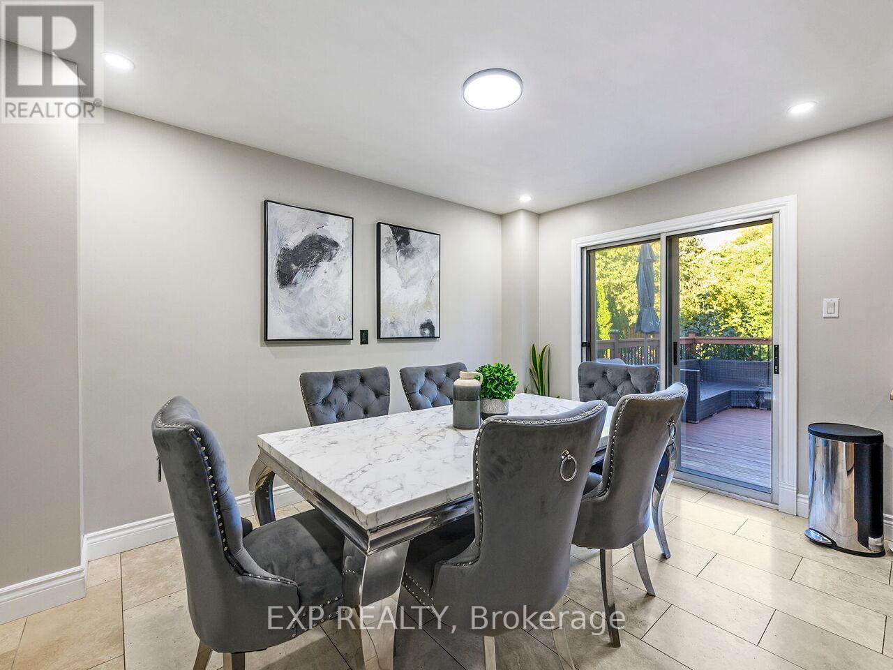 2840 Tradewind Drive, Mississauga, Ontario  L5N 6L1 - Photo 10 - W12455301