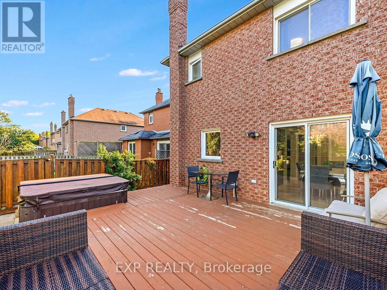 2840 Tradewind Drive, Mississauga, Ontario  L5N 6L1 - Photo 27 - W12455301