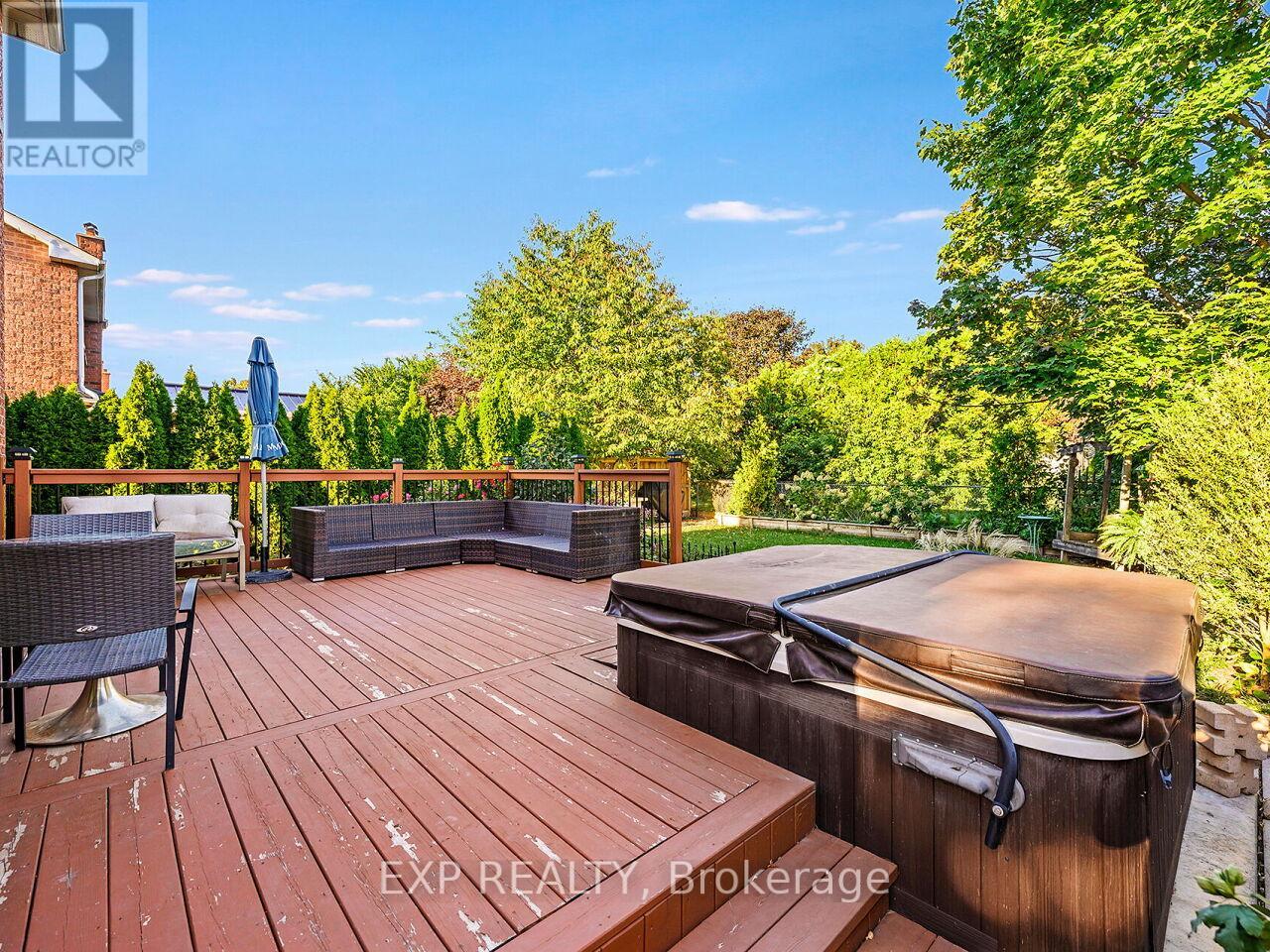 2840 Tradewind Drive, Mississauga, Ontario  L5N 6L1 - Photo 28 - W12455301