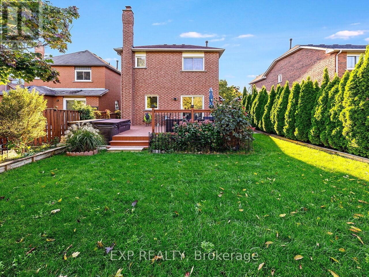 2840 Tradewind Drive, Mississauga, Ontario  L5N 6L1 - Photo 29 - W12455301