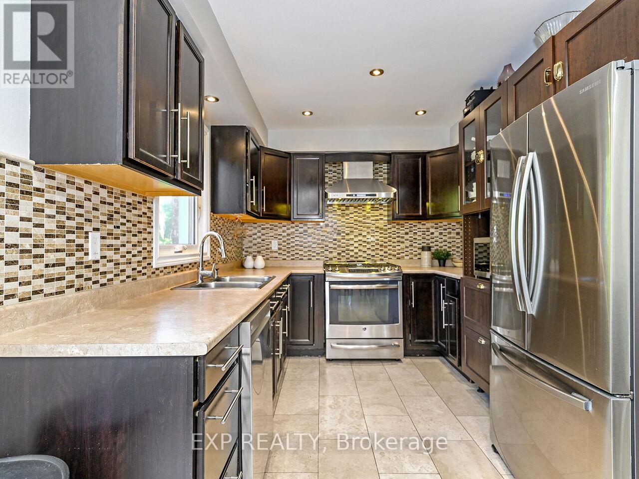 2840 Tradewind Drive, Mississauga, Ontario  L5N 6L1 - Photo 7 - W12455301