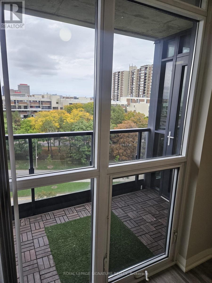 608 - 1 Valhalla Inn Road, Toronto, Ontario  M9B 1S9 - Photo 10 - W12455304