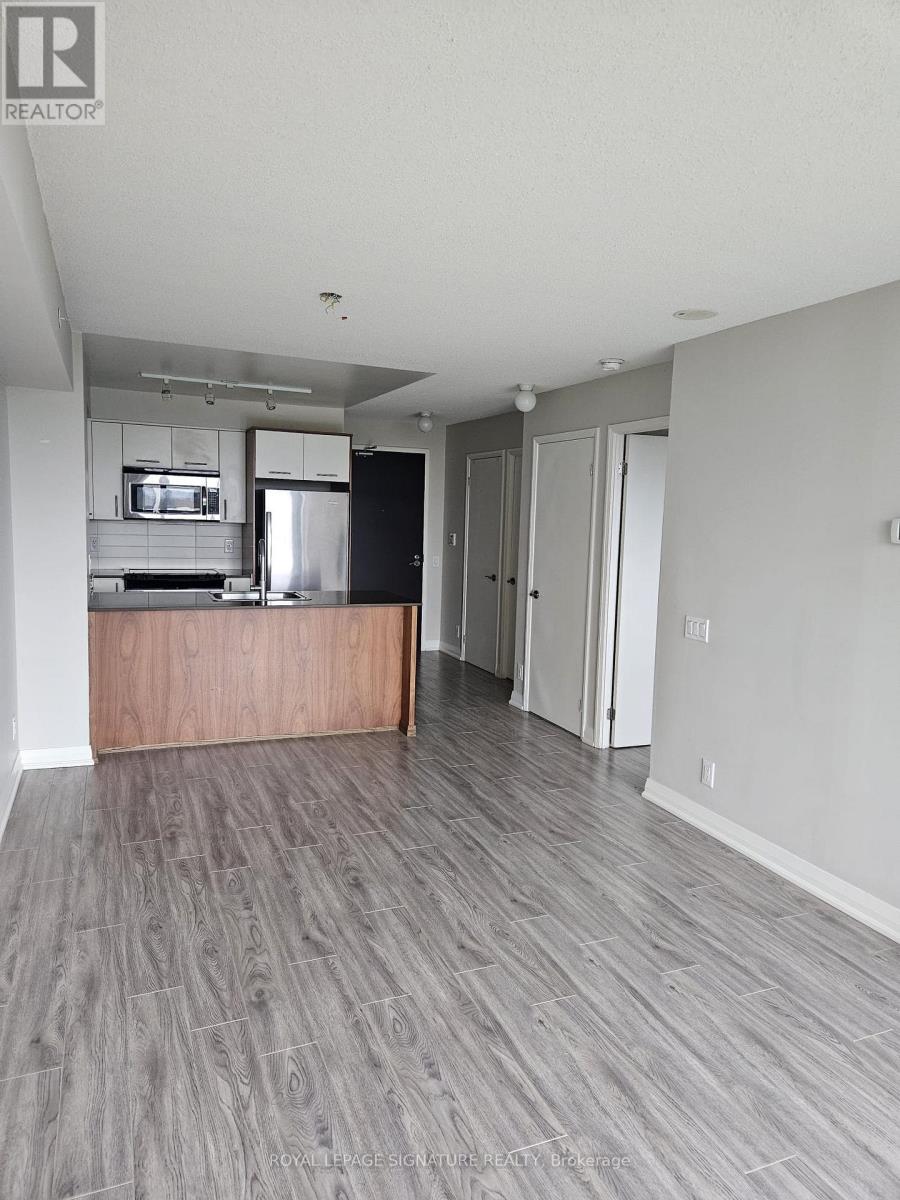 608 - 1 Valhalla Inn Road, Toronto, Ontario  M9B 1S9 - Photo 7 - W12455304