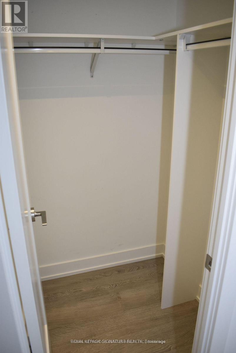 1433 - 5 Mabelle Avenue, Toronto, Ontario  M9A 0C8 - Photo 11 - W12455323