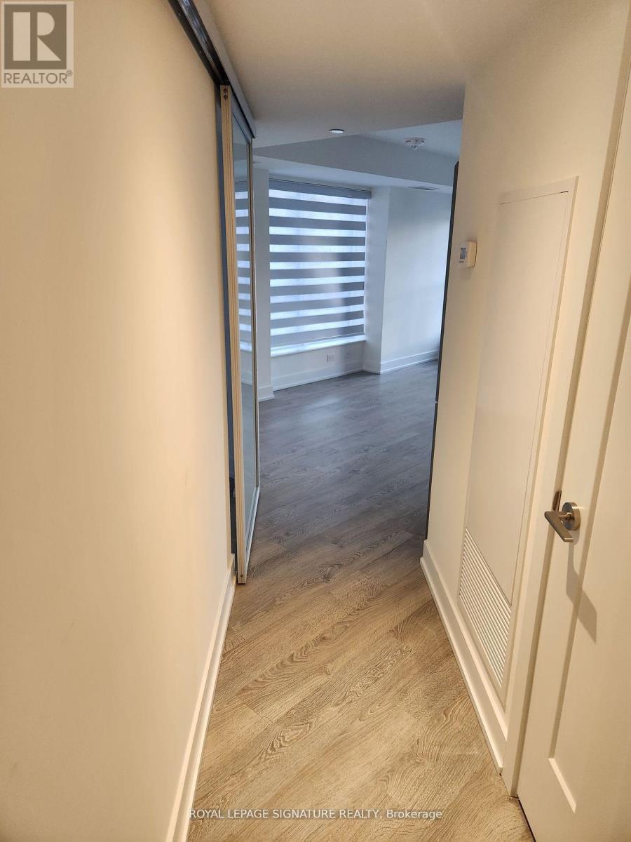 1433 - 5 Mabelle Avenue, Toronto, Ontario  M9A 0C8 - Photo 5 - W12455323