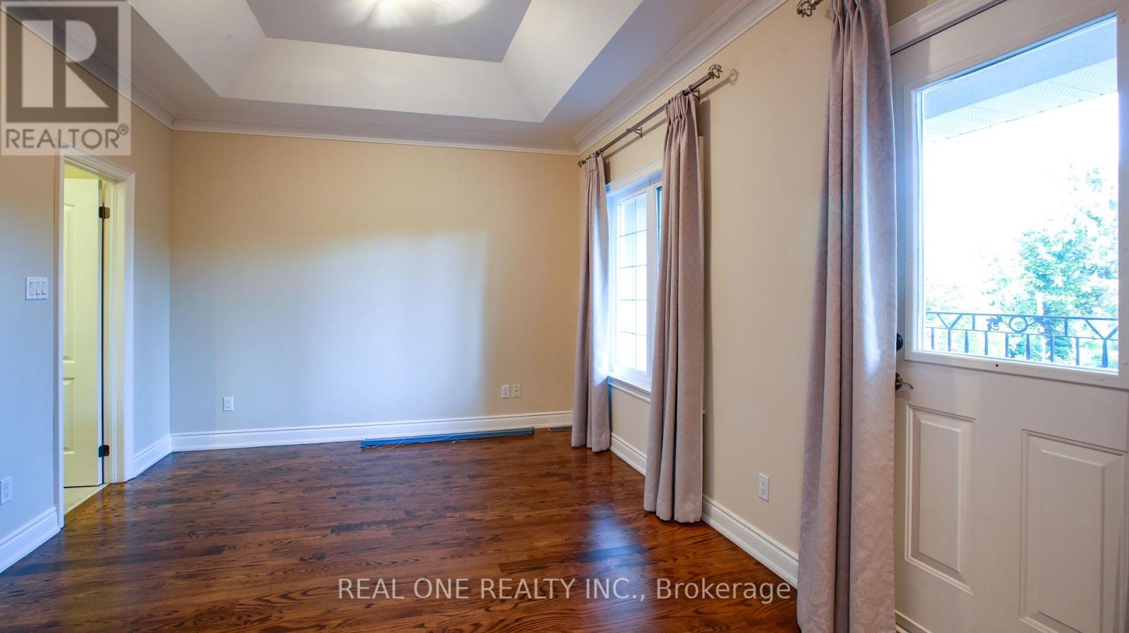 38 Stonegate Road, Toronto, Ontario  M8Y 1V5 - Photo 29 - W12455341