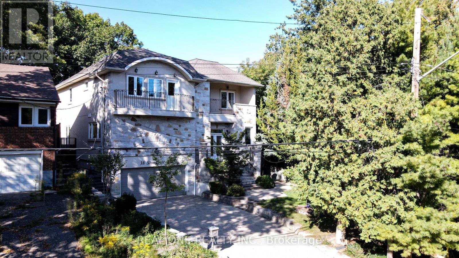 38 Stonegate Road, Toronto, Ontario  M8Y 1V5 - Photo 44 - W12455341