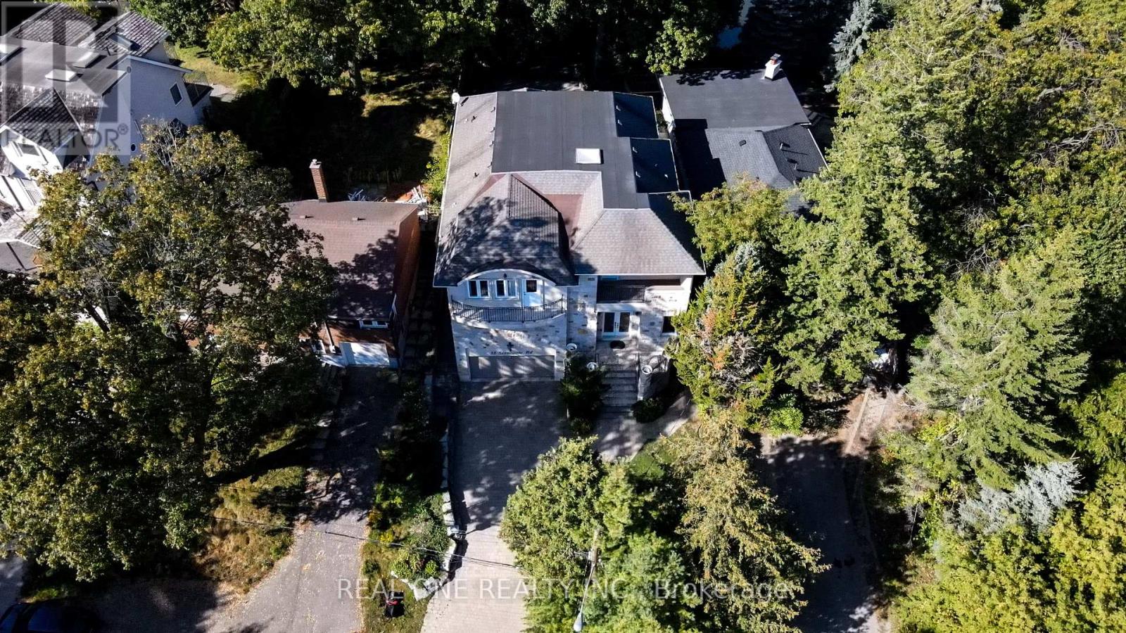 38 Stonegate Road, Toronto, Ontario  M8Y 1V5 - Photo 46 - W12455341