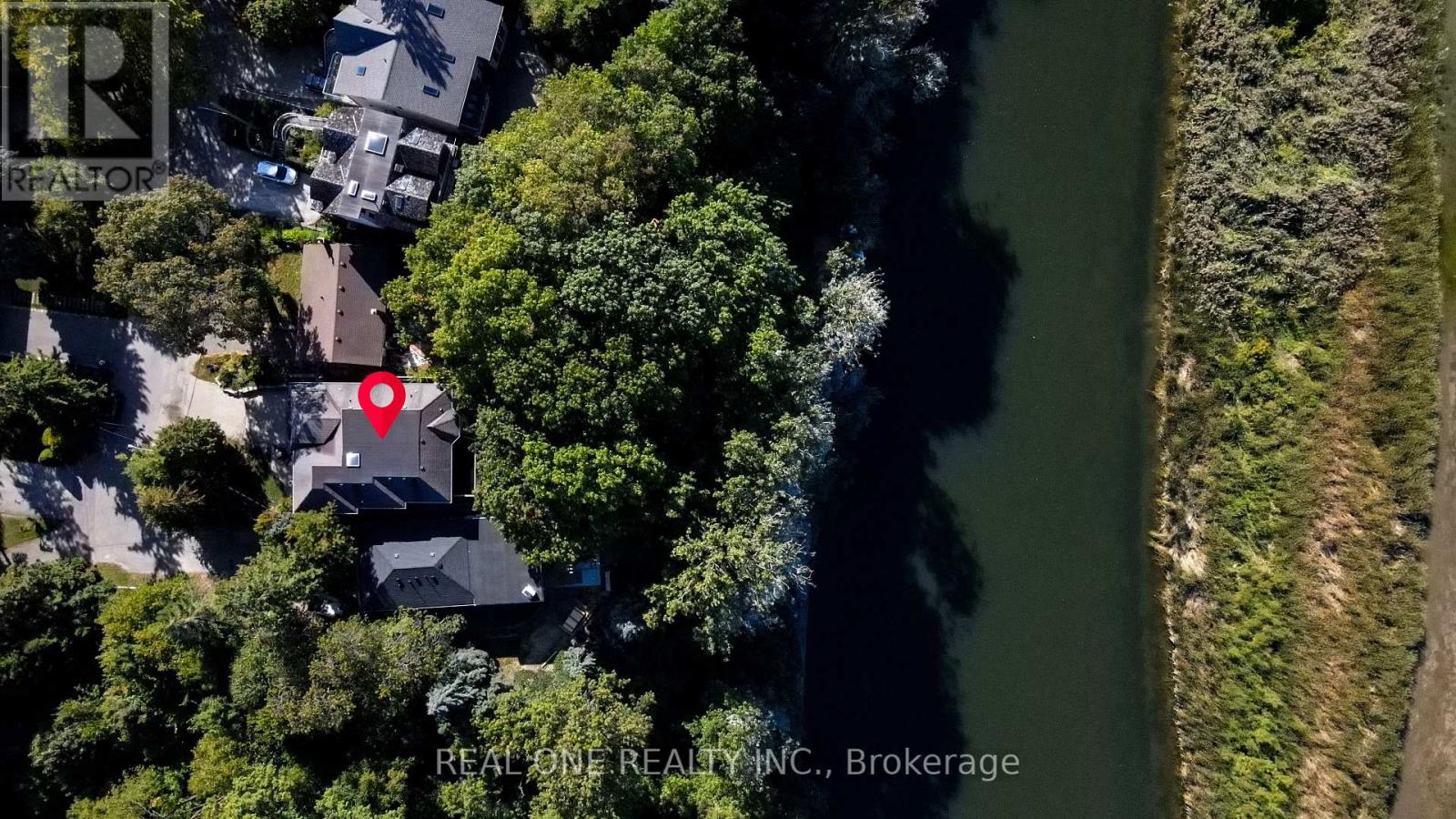 38 Stonegate Road, Toronto, Ontario  M8Y 1V5 - Photo 47 - W12455341