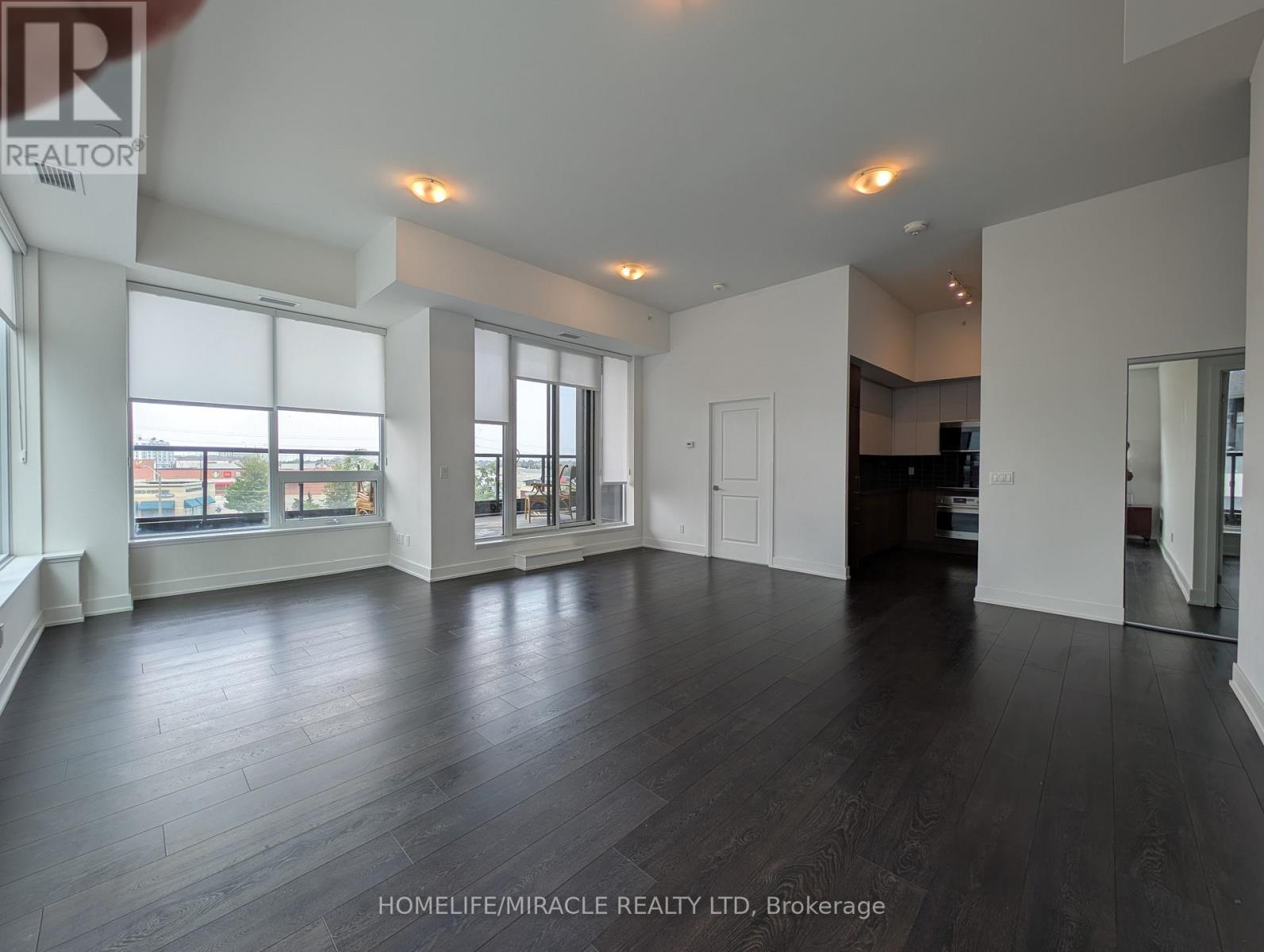 310 - 297 Oak Walk Drive, Oakville, Ontario  L6H 6Z3 - Photo 18 - W12455346
