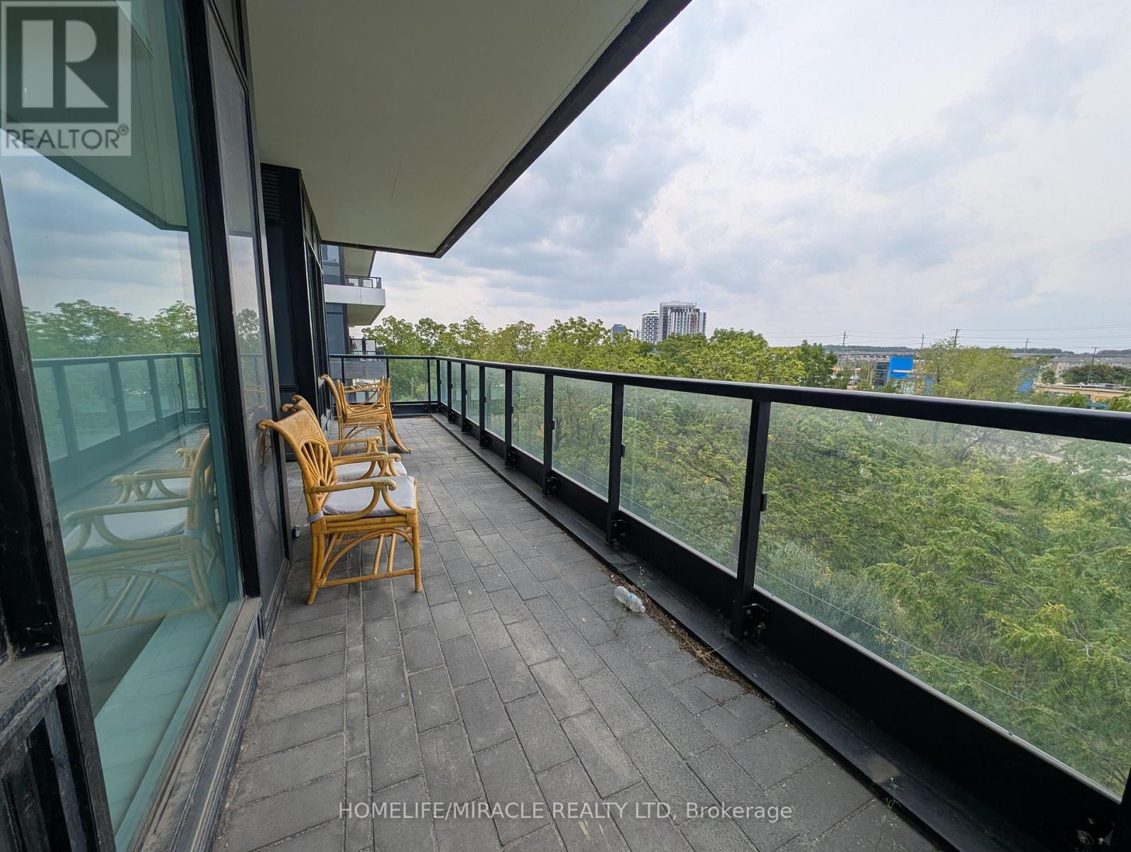 310 - 297 Oak Walk Drive, Oakville, Ontario  L6H 6Z3 - Photo 21 - W12455346