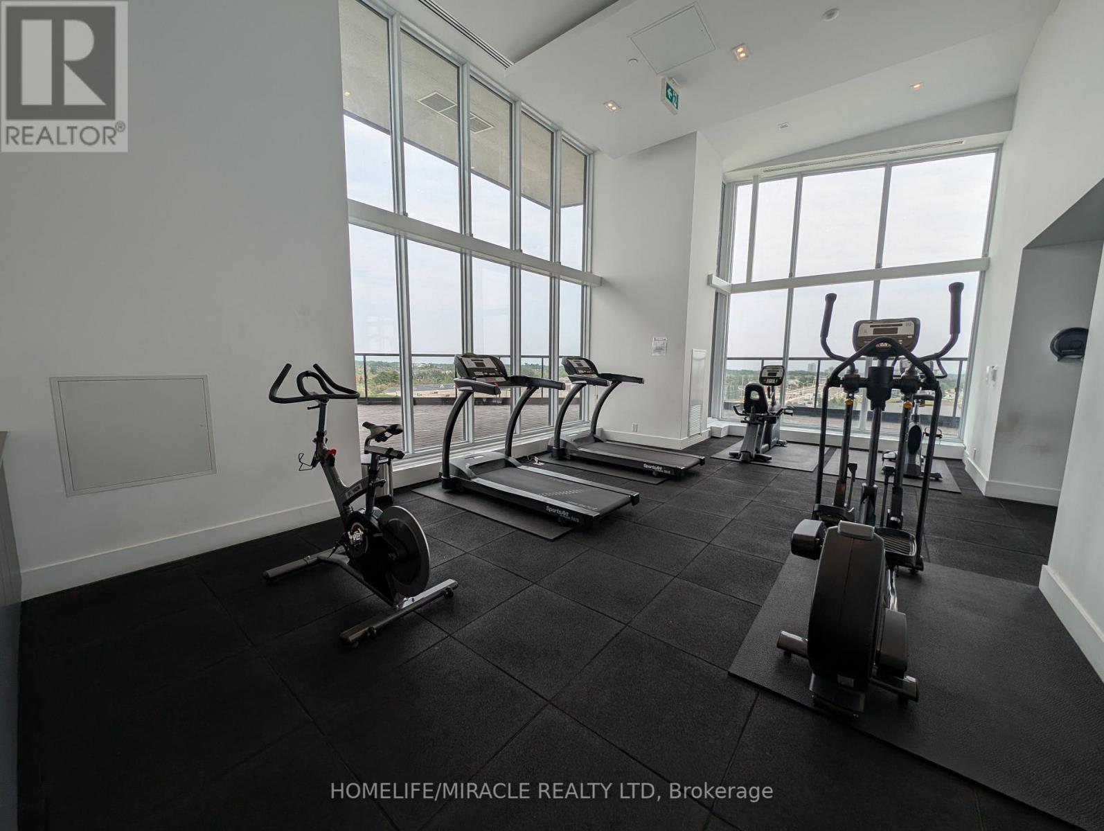 310 - 297 Oak Walk Drive, Oakville, Ontario  L6H 6Z3 - Photo 24 - W12455346