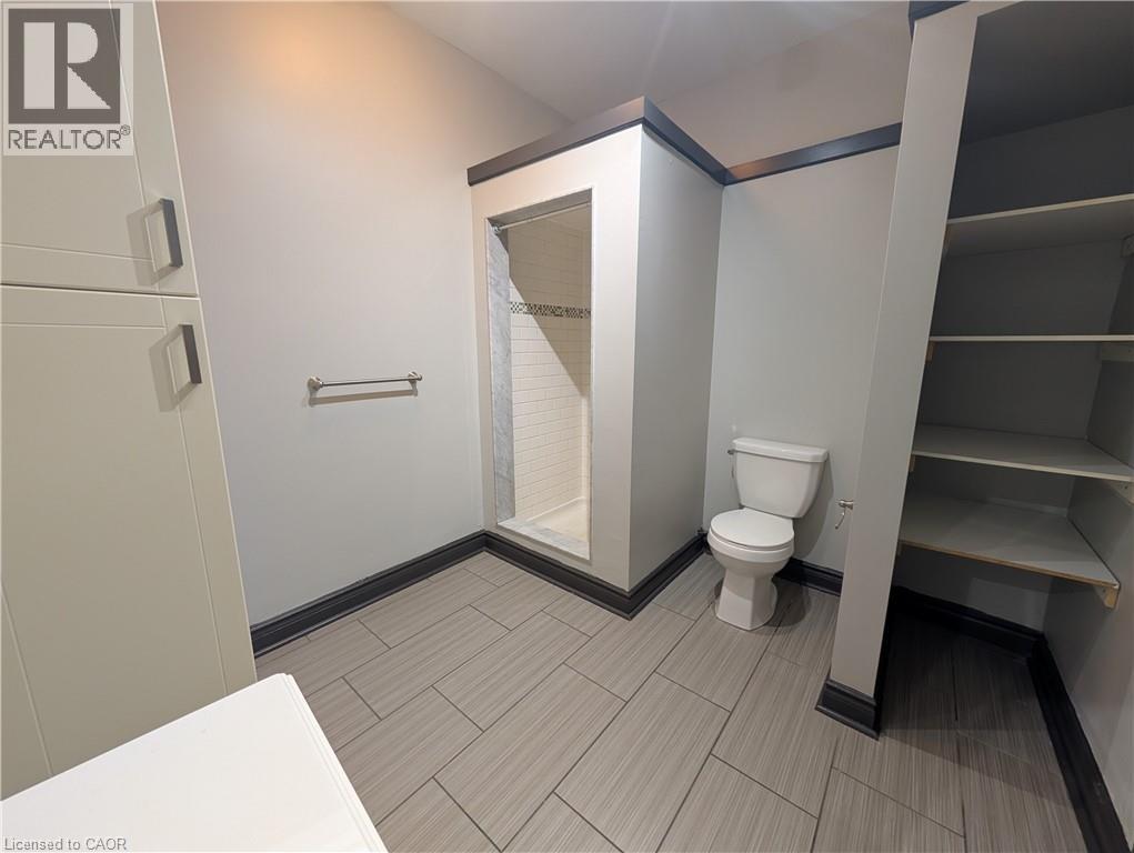473 King Street W Unit# B, Hamilton, Ontario  L8P 1B8 - Photo 18 - 40776729