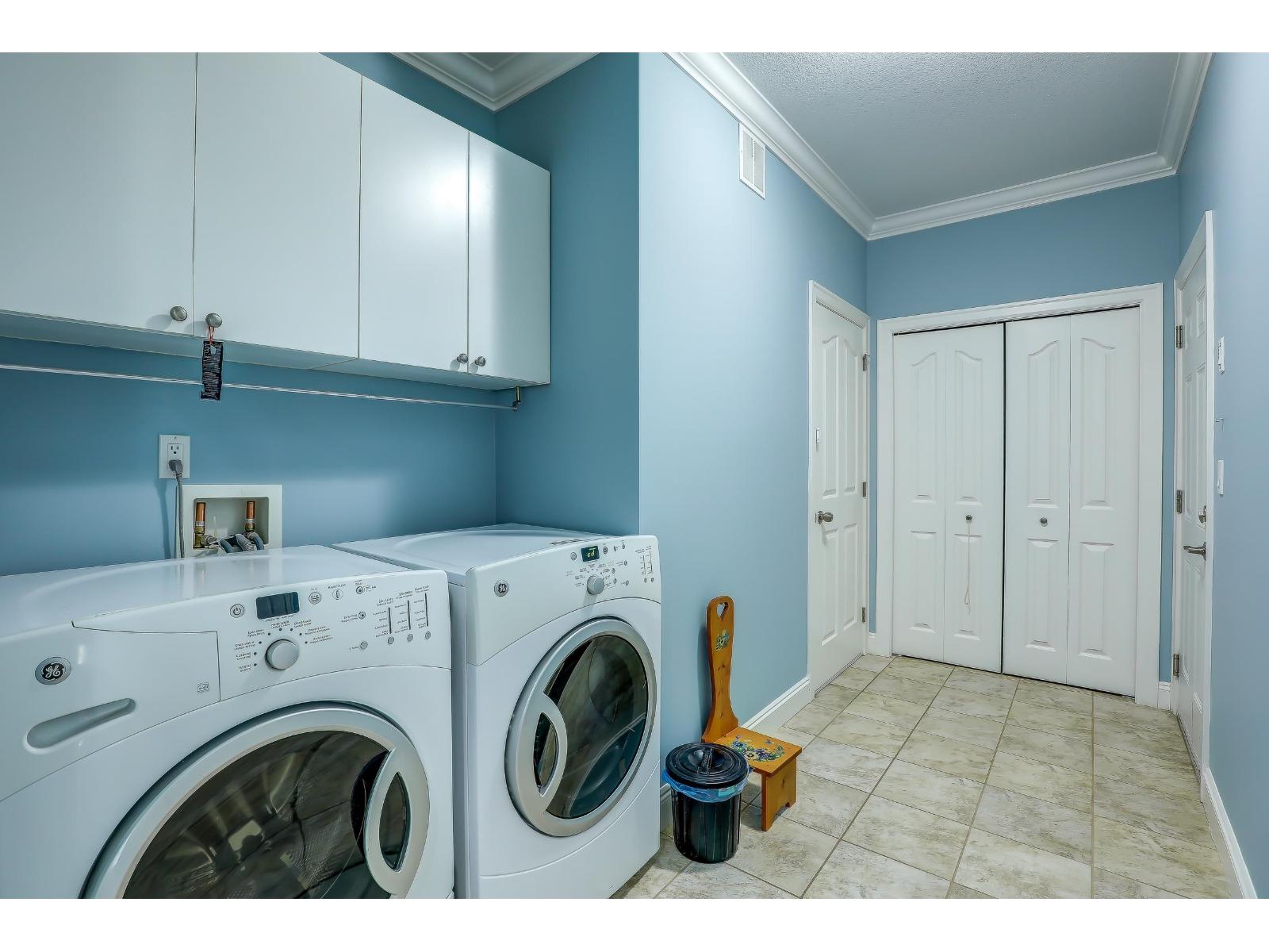 10301 155a Street, Surrey, British Columbia  V3R 4K4 - Photo 35 - R3057070
