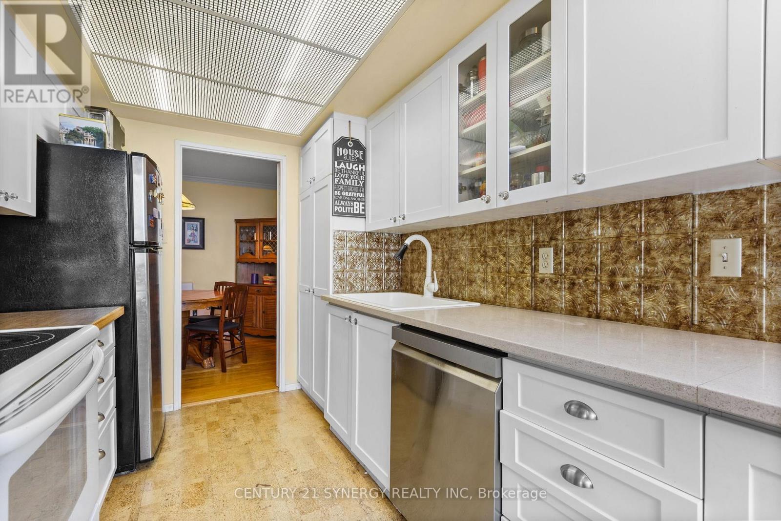 2207 - 530 Laurier Avenue W, Ottawa, Ontario  K1R 7T1 - Photo 14 - X12455393