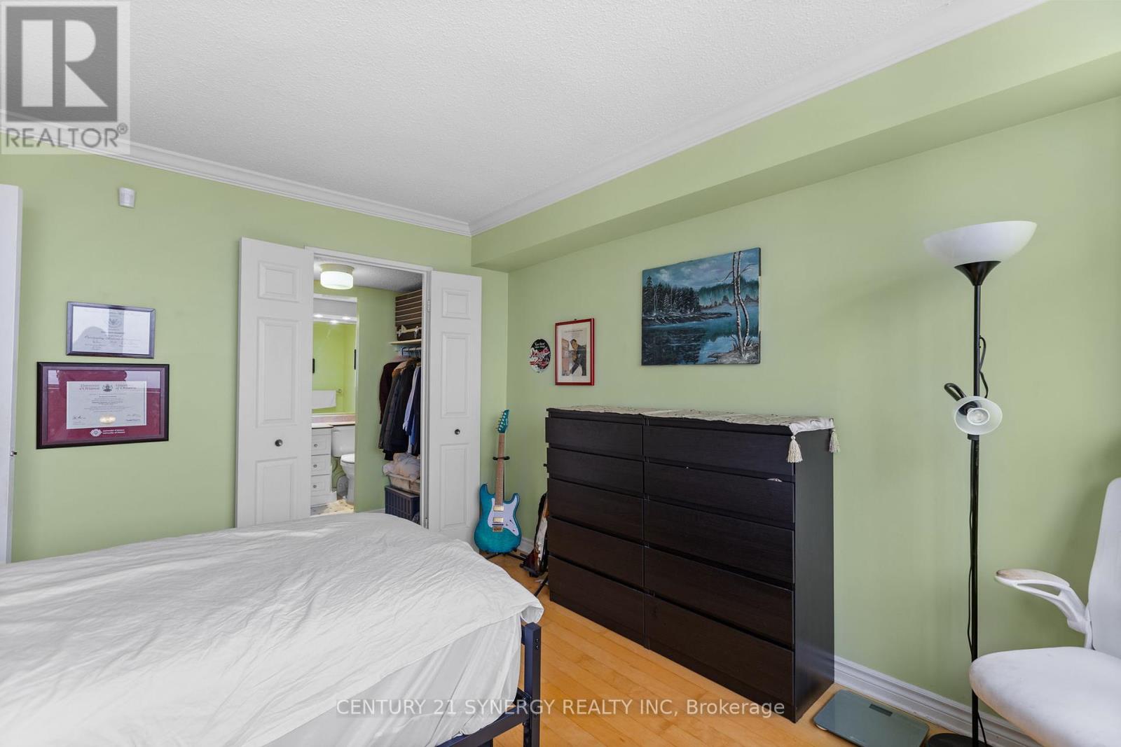 2207 - 530 Laurier Avenue W, Ottawa, Ontario  K1R 7T1 - Photo 17 - X12455393